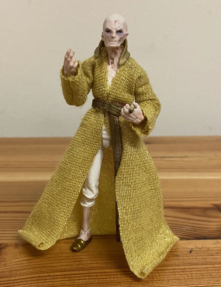 Carded Signed. Supreme Leader Snoke. Signed Ross Cambridge. - Hasbro (Star Wars - The Last Jedi) action figure collectible [Barcode 5010993454860] - Main Image 4