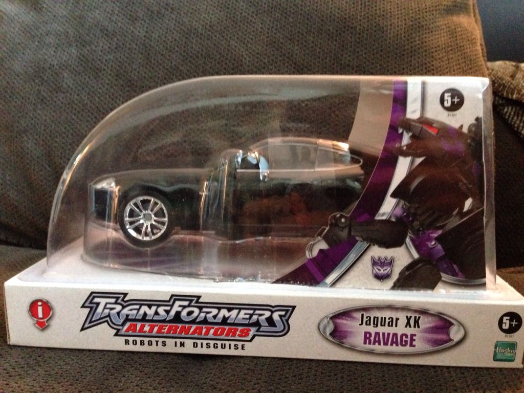 AT-10 | Battle Ravage - Hasbro (Alternators) action figure collectible [Barcode 5010994185763] - Main Image 1