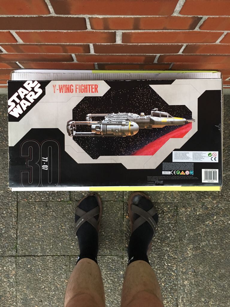 Y-wing Big Kasse - Hasbro (Star Wars - 30th Anniversary Edition) action figure collectible [Barcode 5010994265915] - Main Image 2