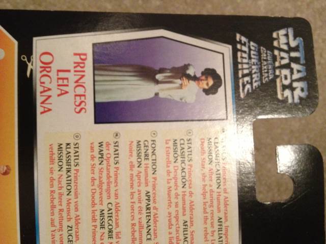 Princess Leia Organa (with Laser Pistol and Assault Rifle) - Kenner (POTF2 (G) 3.75” 1997- 1998: Collection 1 Holofoil) action figure collectible [Barcode 5023117294655] - Main Image 2