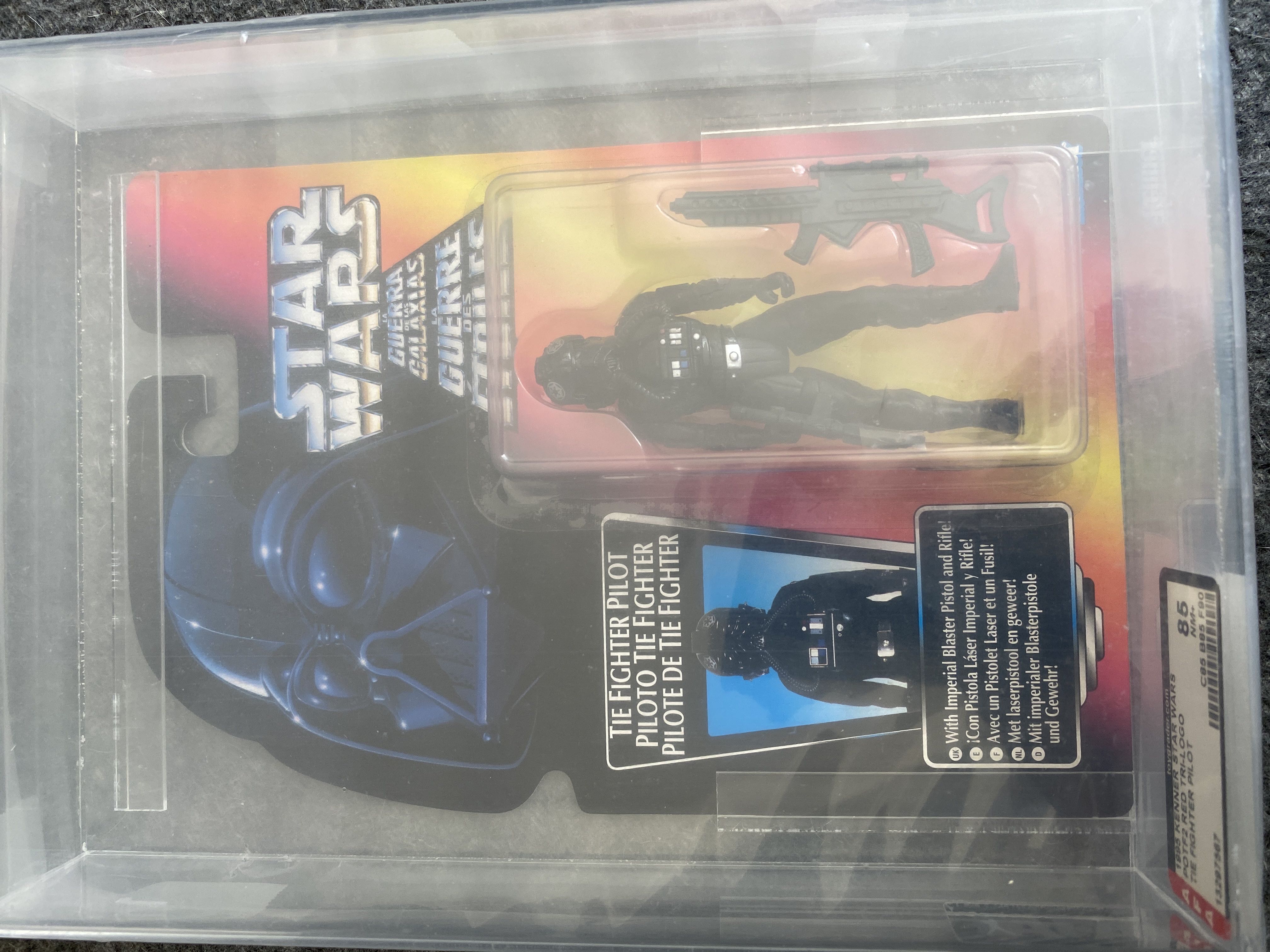 POTF - TIE Fighter Pilot - Tri-Logo - Red Card - Kenner (Power Of The Force 1995 Red) action figure collectible [Barcode 5023117320491] - Main Image 2