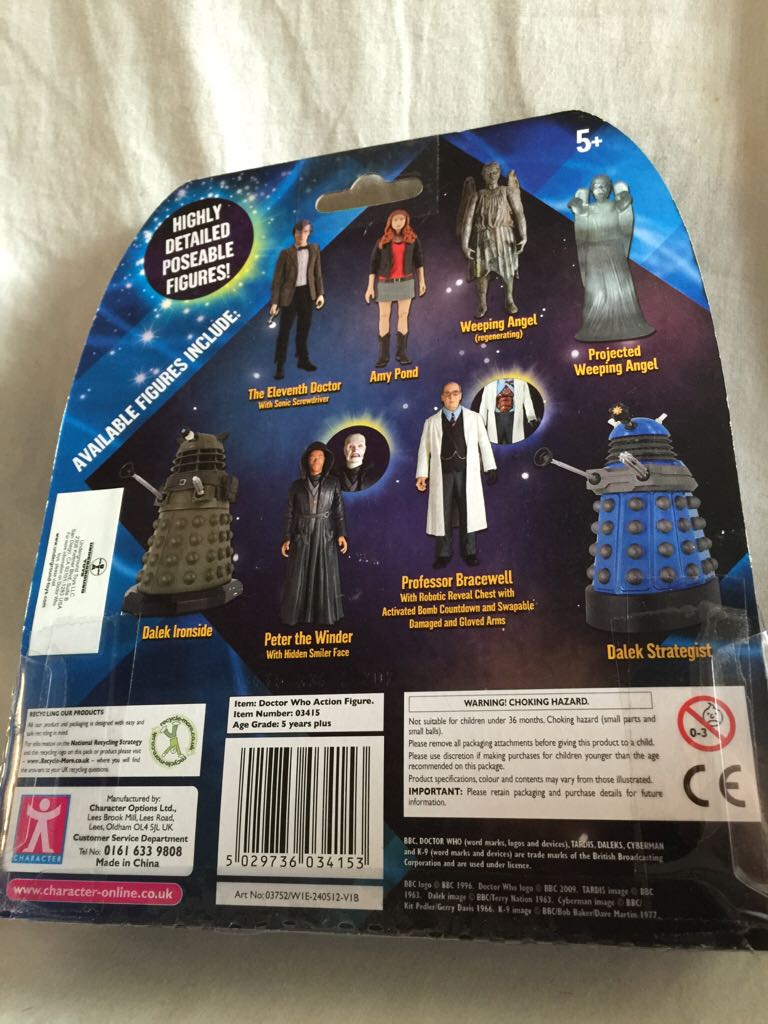 Doctor Who Amy Pond Short Skirt - Character Options (Doctor Who) action figure collectible [Barcode 5029736034153] - Main Image 2
