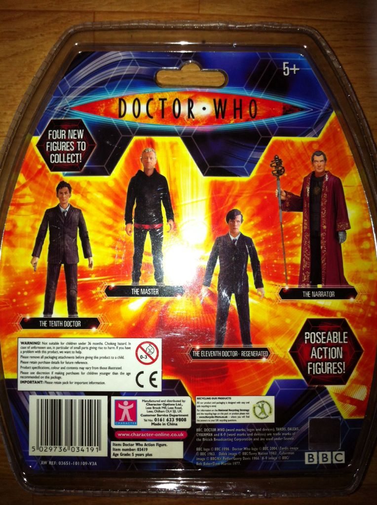 The 10th Doctor (End of the Time Set) - Character Options (Doctor Who) action figure collectible [Barcode 5029736034191] - Main Image 2