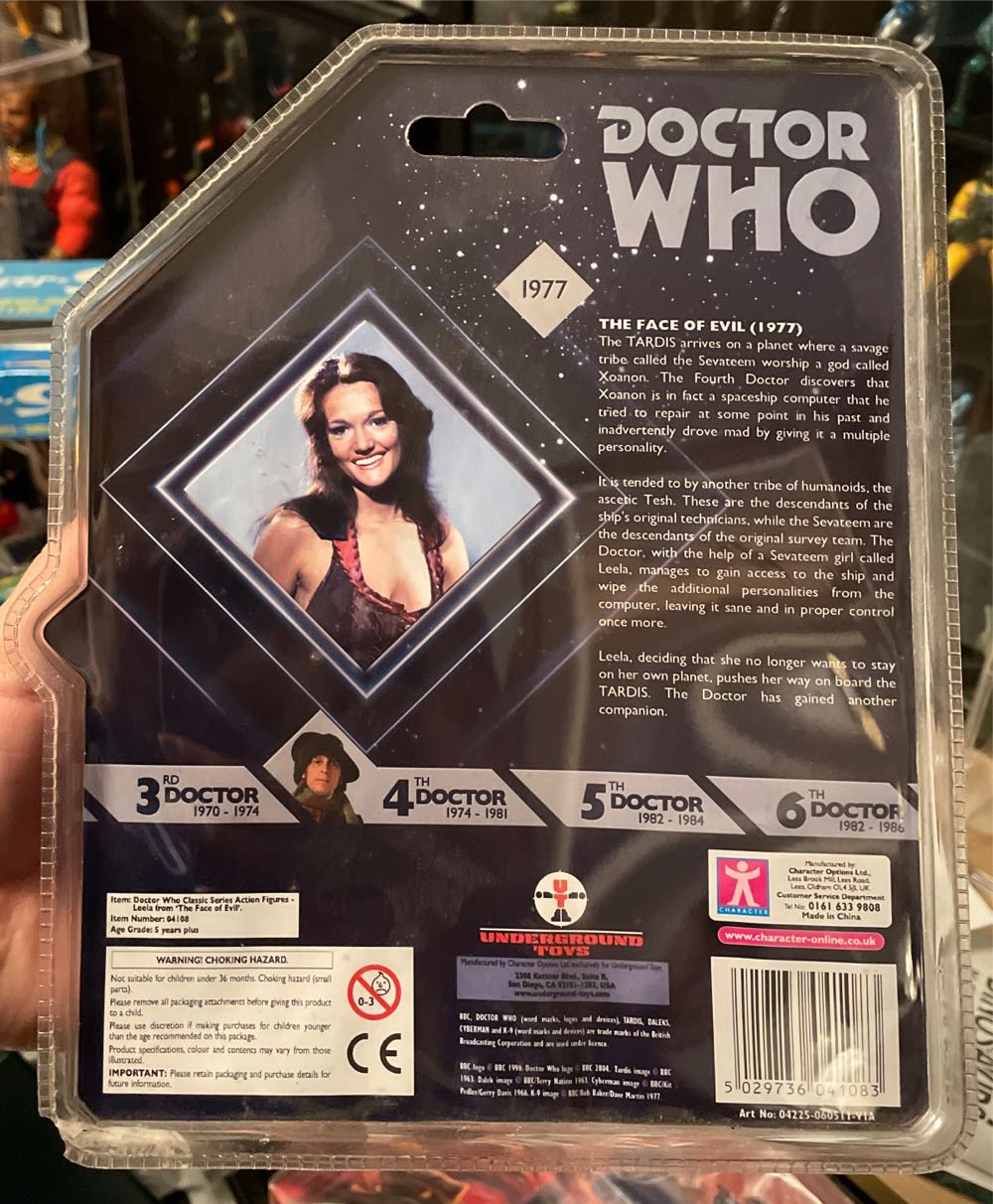 Leela from The Face Of Evil - Underground Toys (Doctor Who : Tom Baker Years) action figure collectible [Barcode 5029736041083] - Main Image 2