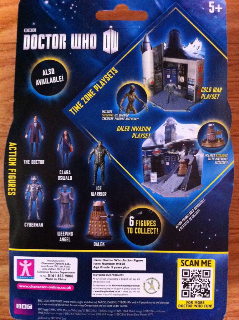 Clara Oswald - Character Options (Doctor Who) action figure collectible [Barcode 5029736048631] - Main Image 2