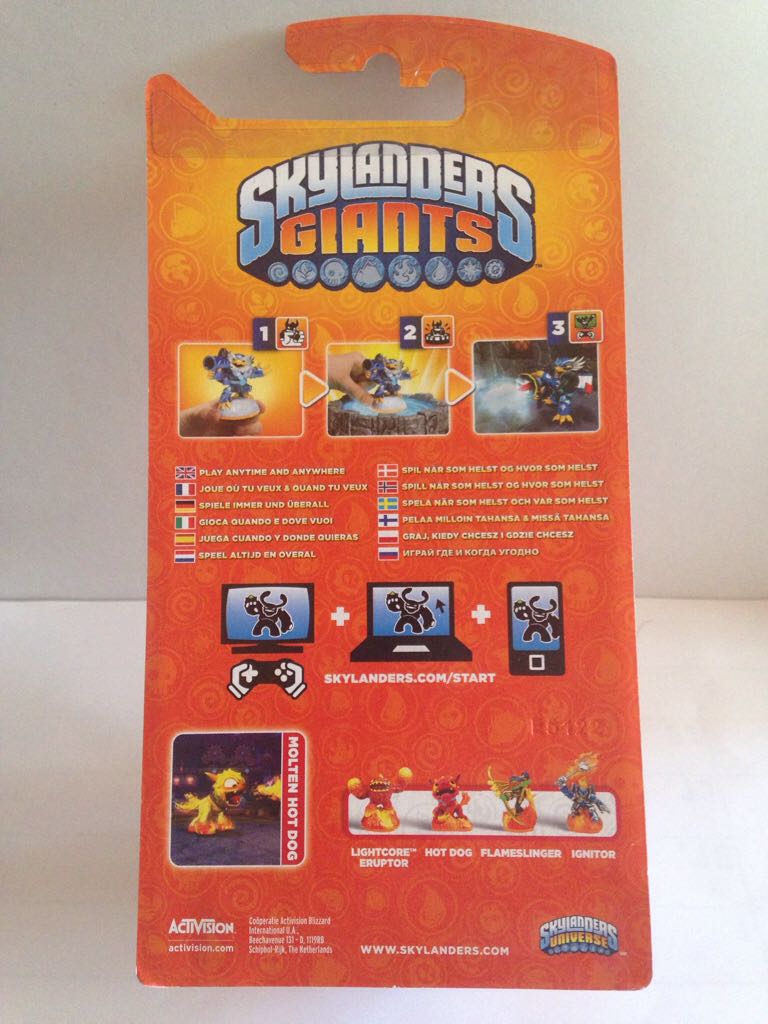 Hot Dog - Activision (Skylanders: Giants) action figure collectible [Barcode 5030917123535] - Main Image 2