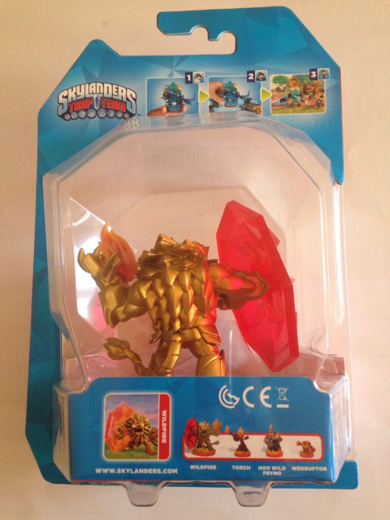 Wildfire (Trap Team) - Activision (Skylanders: Trap Team) action figure collectible [Barcode 5030917143588] - Main Image 2