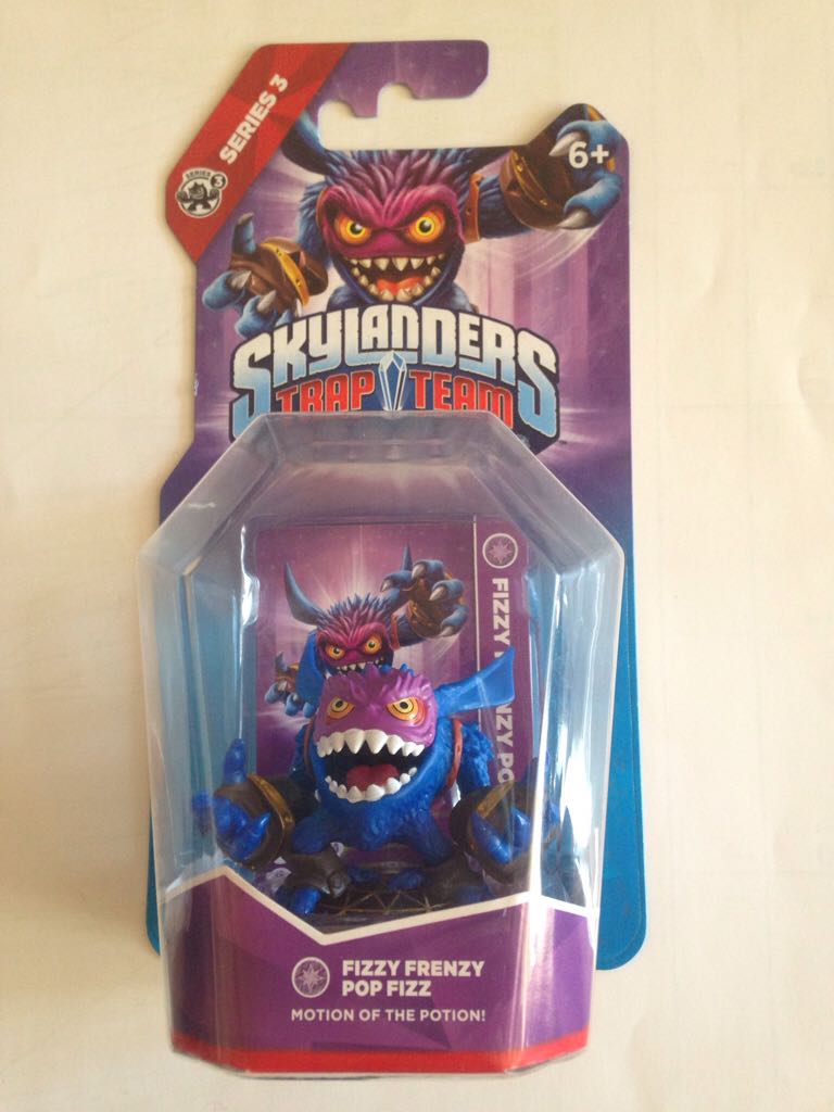 Titans Aliens 30th Anniversary 6.5”Figure