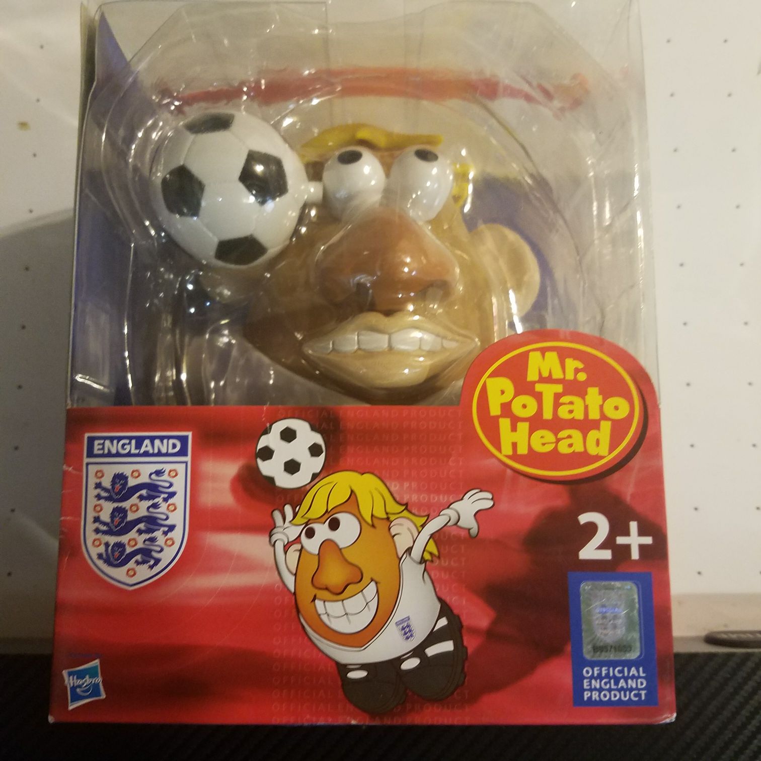 Hasbro England Mr Potato Head Footballer Fa Official Licensed Product - Ages 2 - Fundex Games action figure collectible [Barcode 5033998212723] - Main Image 2
