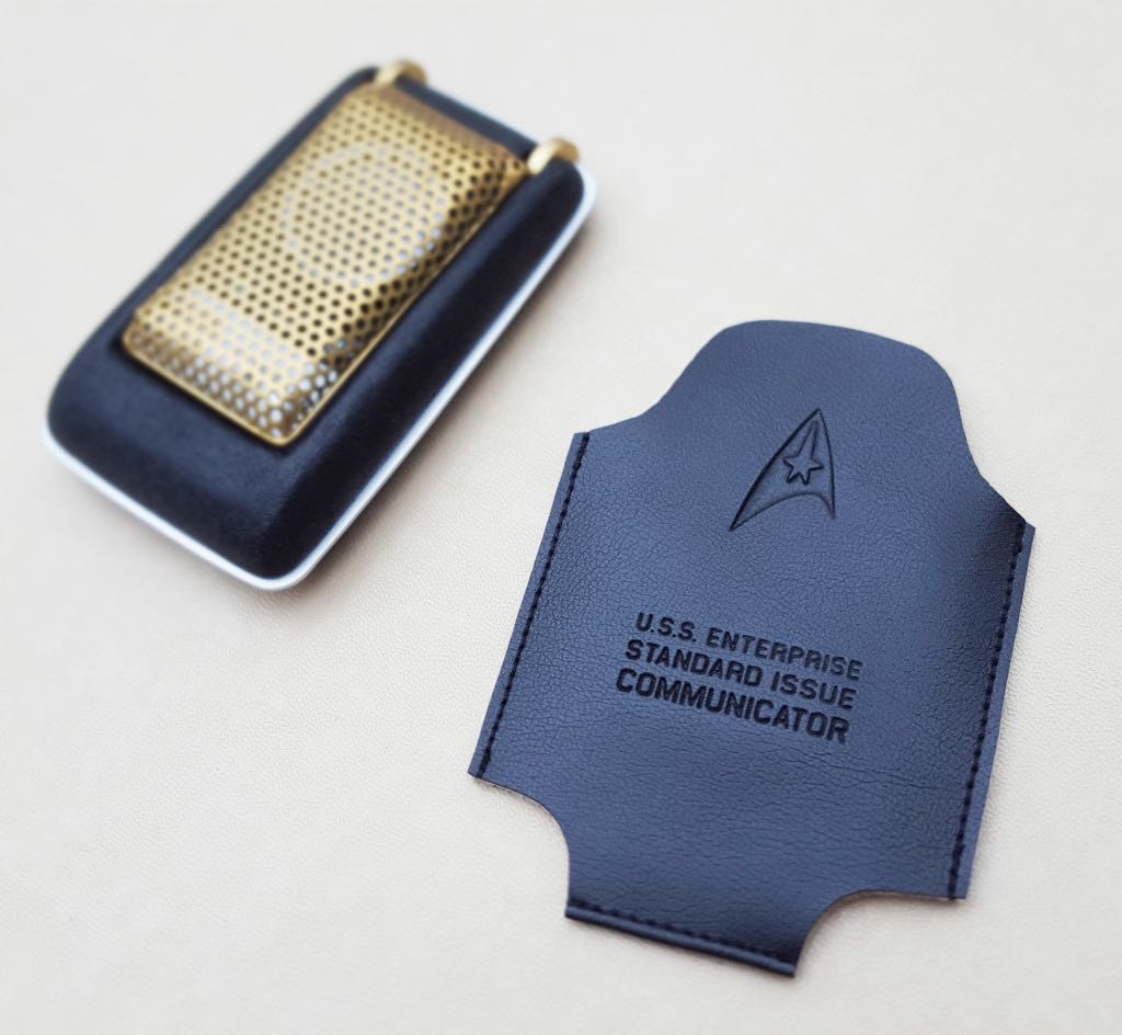 Star Trek: TOS Communicator - The Wand Company action figure collectible [Barcode 5060178520255] - Main Image 5