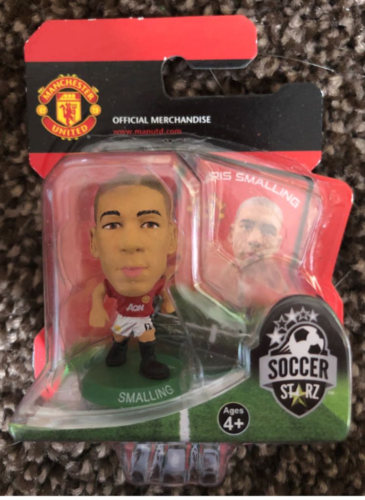 SoccerStarz - Manchester United - Chris Smalling - Creative Toys Company action figure collectible [Barcode 5060220220652] - Main Image 2