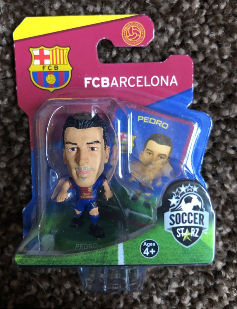 SoccerStarz - Barcelona - Pedro Rodriguez - Creative Toys Company action figure collectible [Barcode 5060220220751] - Main Image 2