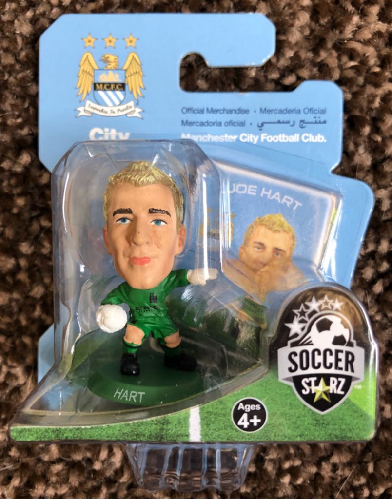 SoccerStarz - Manchester City - Joe Hart - Creative Toys Company action figure collectible [Barcode 5060220220775] - Main Image 2