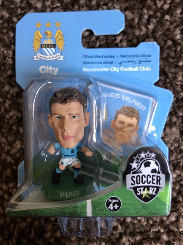 SoccerStarz - Manchester City - James Milner - Creative Toys Company action figure collectible [Barcode 5060220220799] - Main Image 2