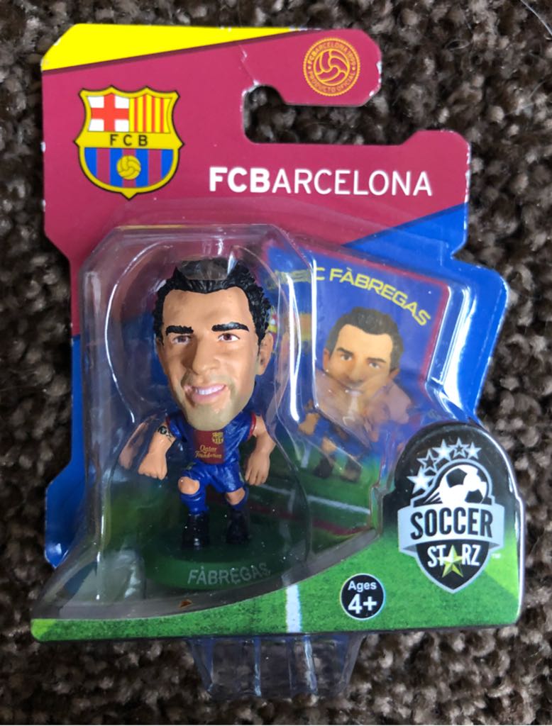 SoccerStarz - Barcelona - Cesc Fabregas - Creative Toys Company action figure collectible [Barcode 5060220220980] - Main Image 2