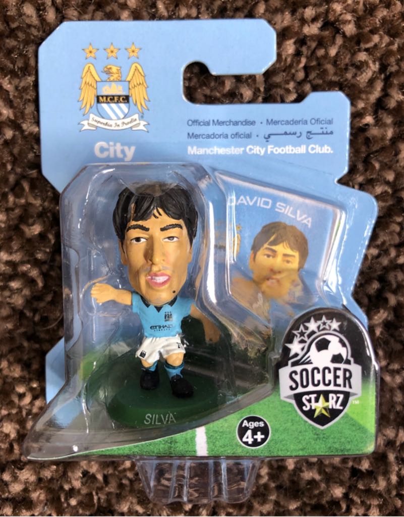 SoccerStarz - Manchester City - David Silva - Creative Toys Company action figure collectible [Barcode 5060220221017] - Main Image 2
