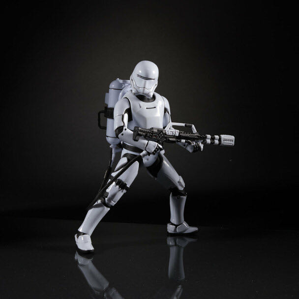 Star Wars  The Black Series Flametrooper - Hasbro (Star Wars: The Force Awakens) action figure collectible [Barcode 50914432] - Main Image 2