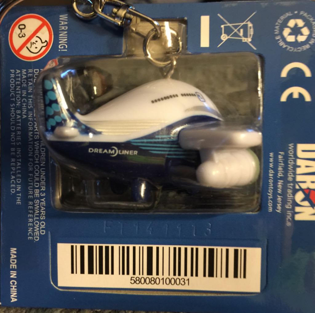 Keychains - Airplanes - Daron Worldwide Trading, INC (Boeing Pudgy) action figure collectible [Barcode 580080100031] - Main Image 2