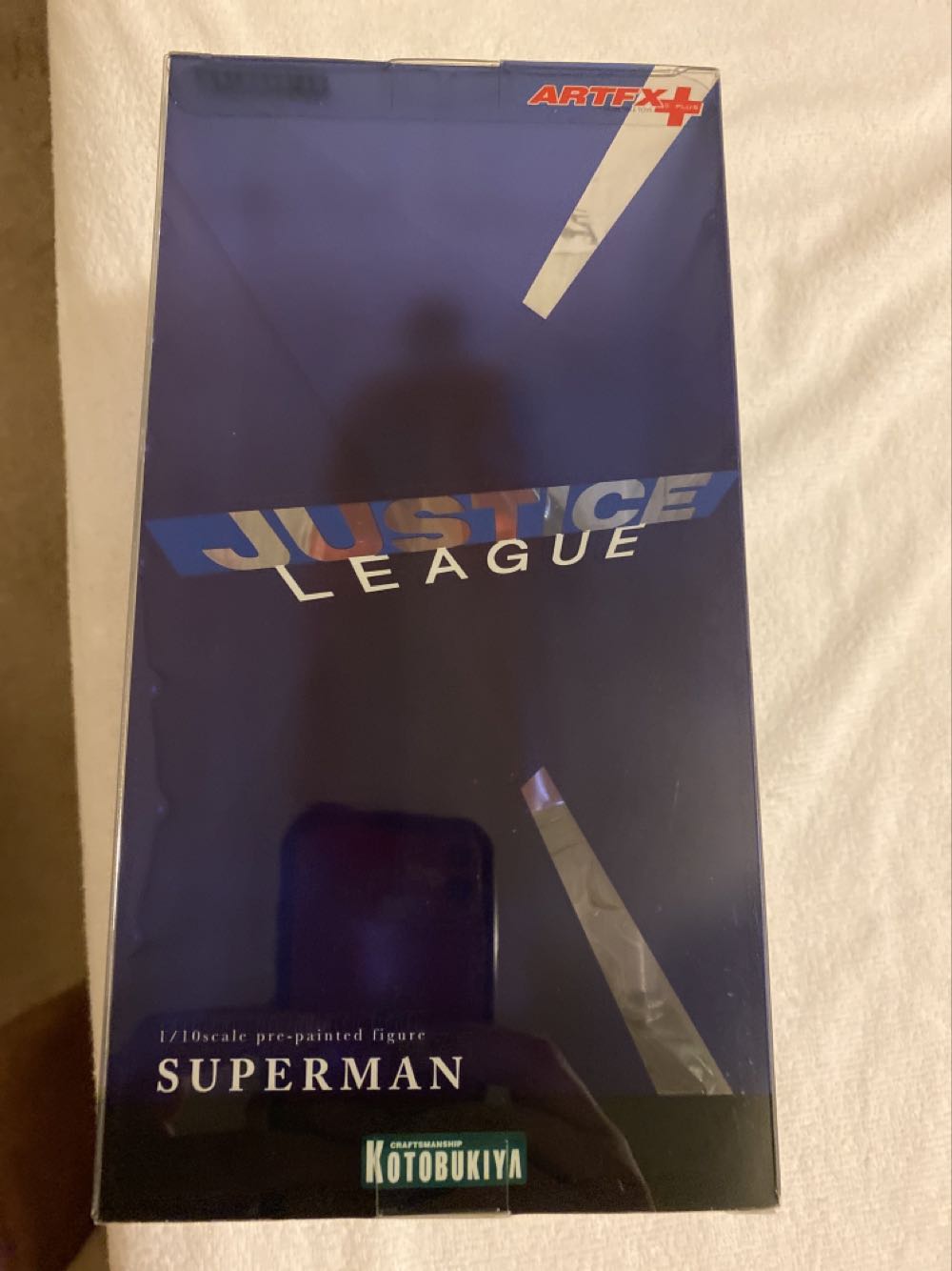 Kotobukiya ARTFX+ Justice League The New 52: Superman 1/10 Scale Statue - Kotobukiya (Justice League: The New 52) action figure collectible [Barcode 603259028155] - Main Image 2