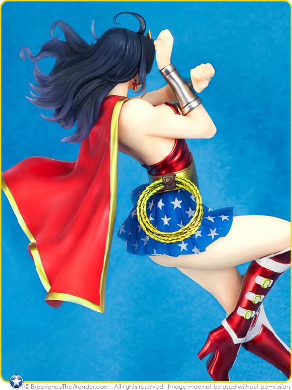 Kotobukiya DC Bishoujo Statue Wonder Woman (Armored)  - Kotobukiya Co. Ltd. (Dc Comics Bishoujo Statue) action figure collectible [Barcode 603259041468] - Main Image 2