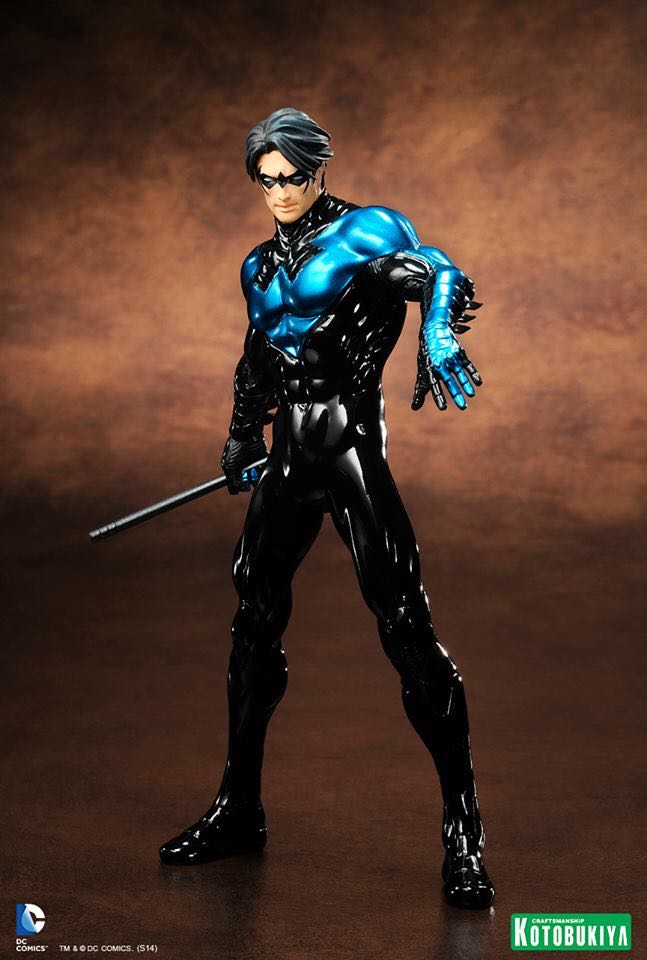 DC ArtFx+: Nightwing (Blue Version) - Kotobukiya Artfx+ (DC The New 52) action figure collectible [Barcode 603259046296] - Main Image 2