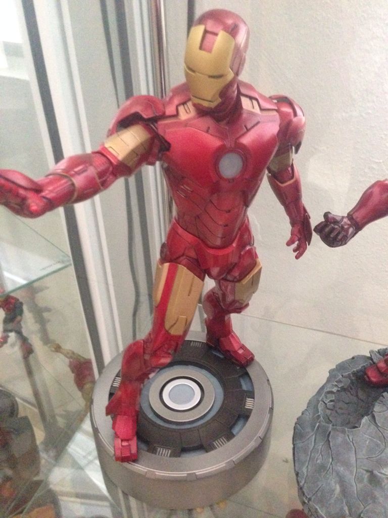 The Collector’s Vault (The Collector, Howard the Duck, Cosmo, Lockjaw & Moon Boy)