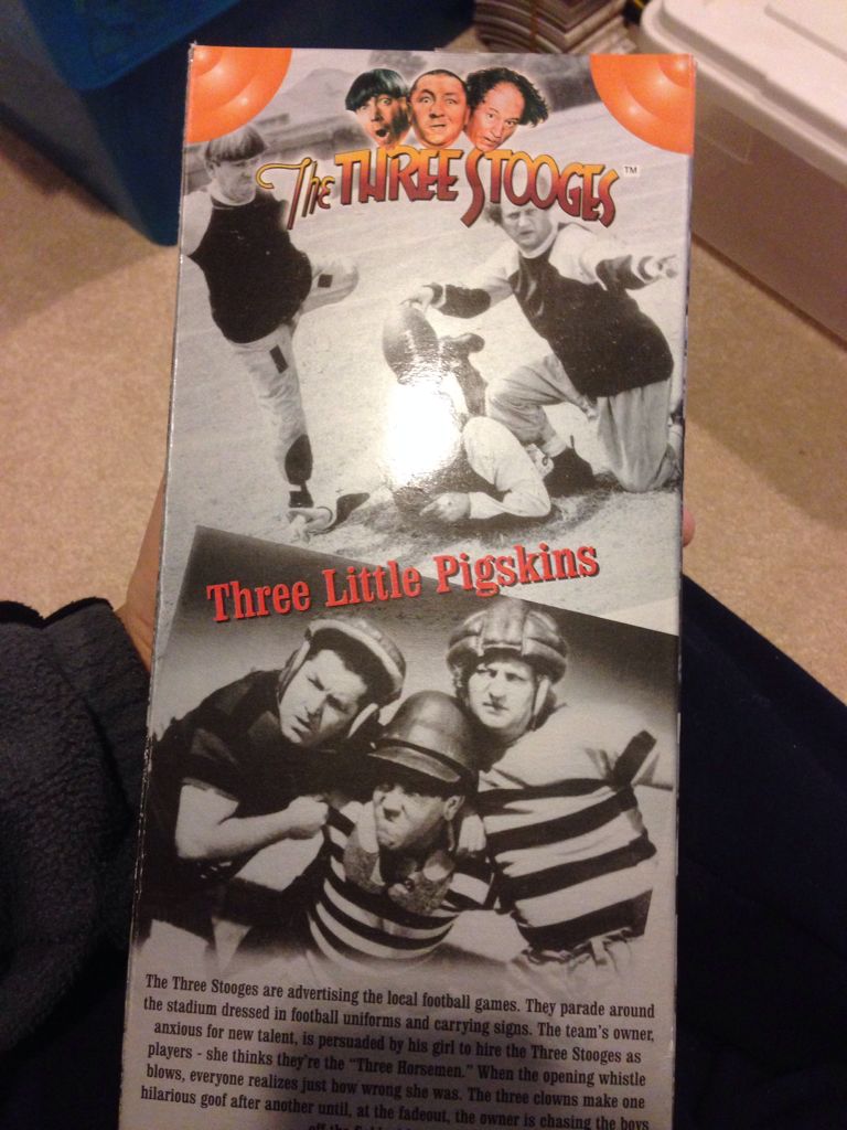 Three Stooges (Moe) From "Three Little Pigskins” - Exclusive Premiere (The Three Stooges) action figure collectible [Barcode 611385120100] - Main Image 2