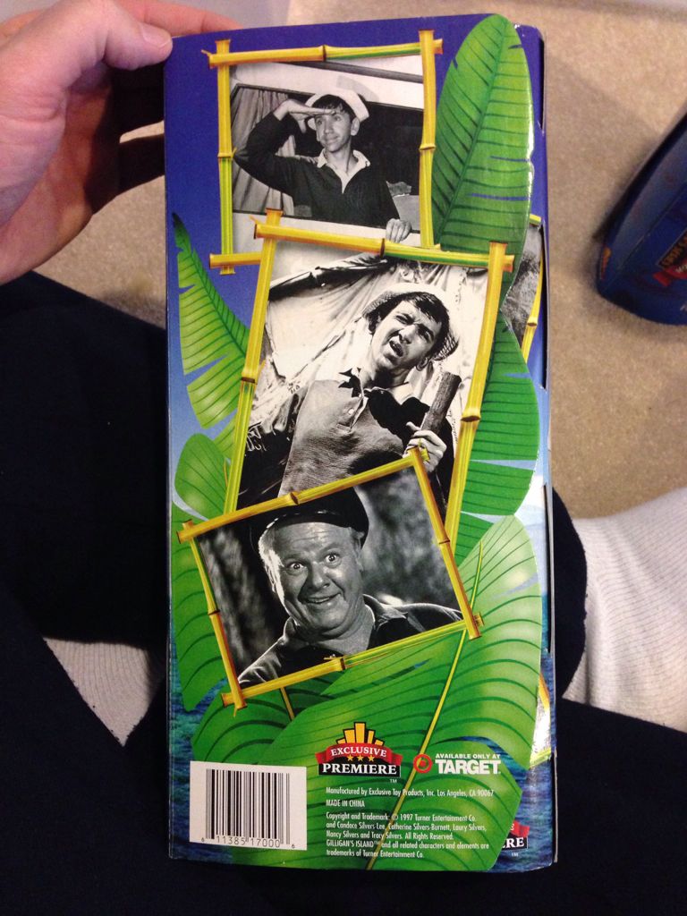 Gilligan - Exclusive Premiere action figure collectible [Barcode 611385170006] - Main Image 2