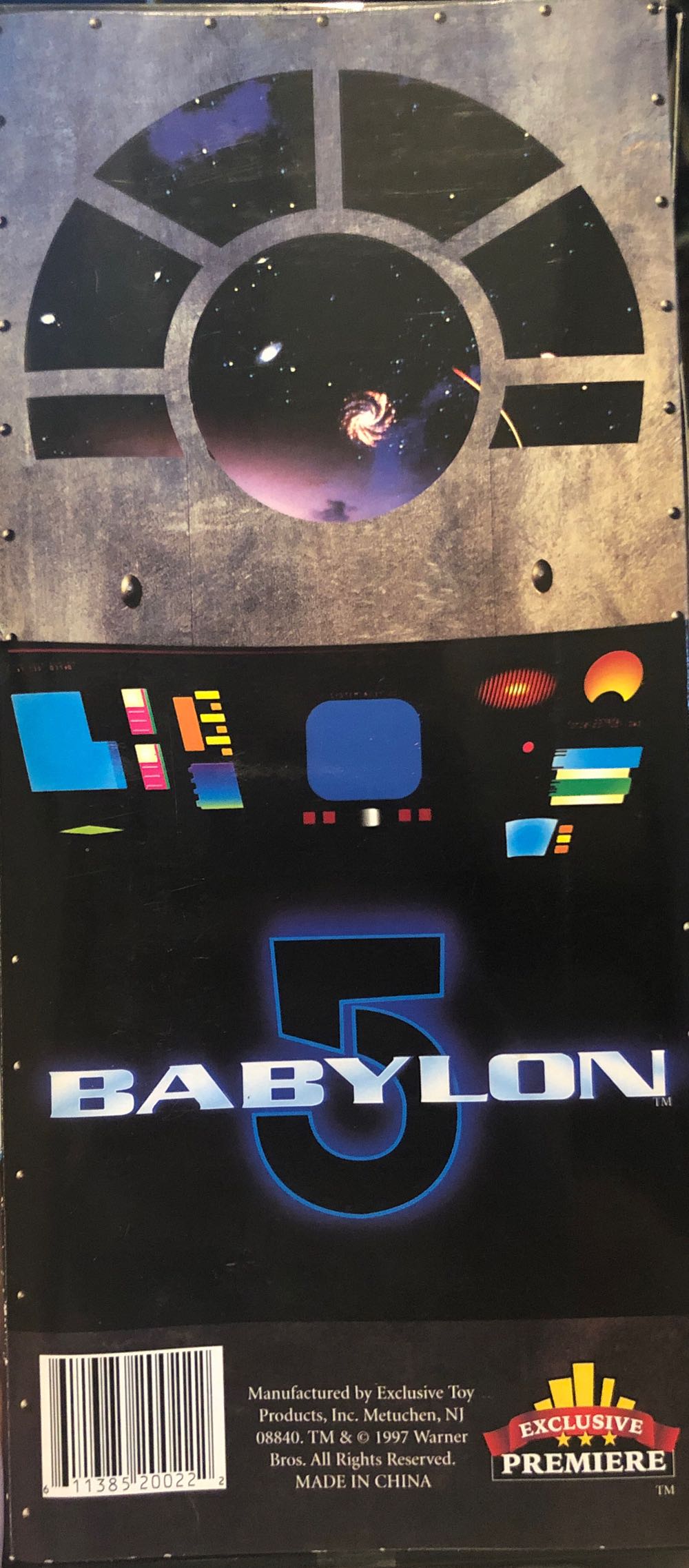 BABYLON 5 Michael Garibaldi - Exclusive Premiere (Babylon 5) action figure collectible [Barcode 611385200222] - Main Image 2