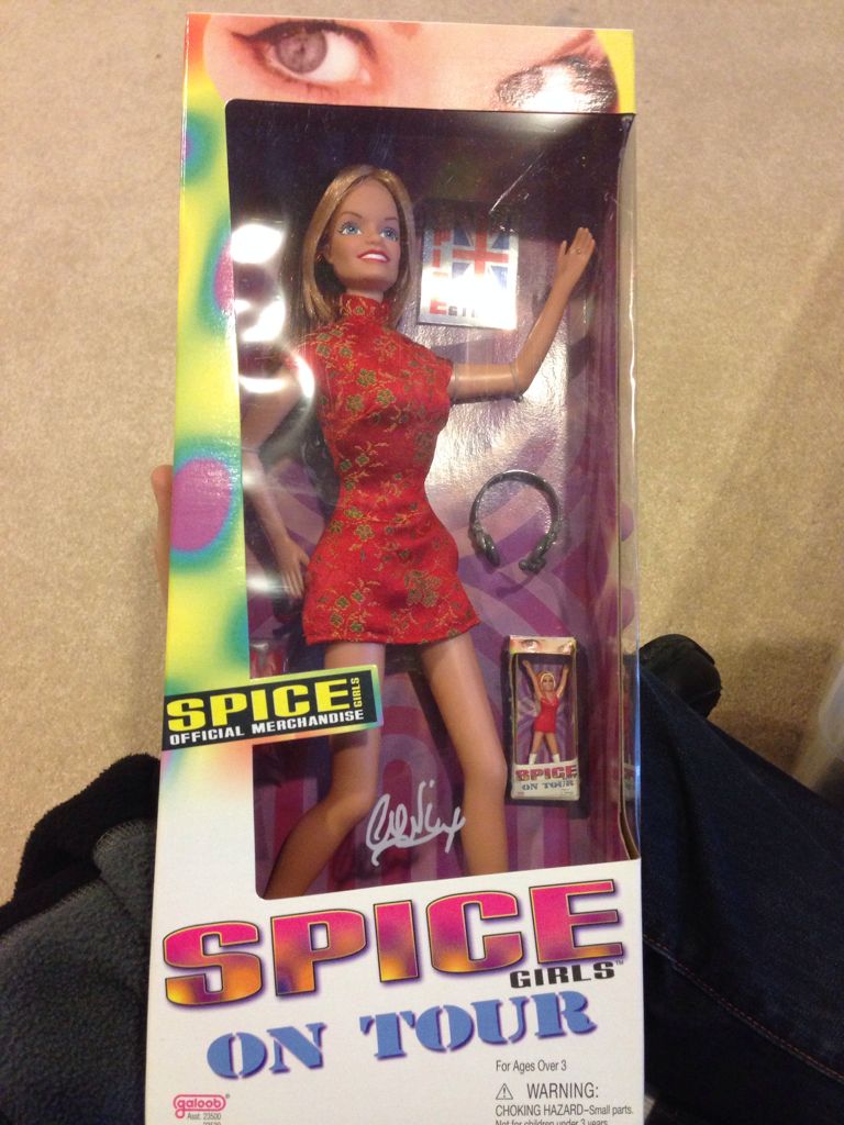Ginger Spice  - Galoob (Spice Girls) action figure collectible [Barcode 630509235308] - Main Image 1