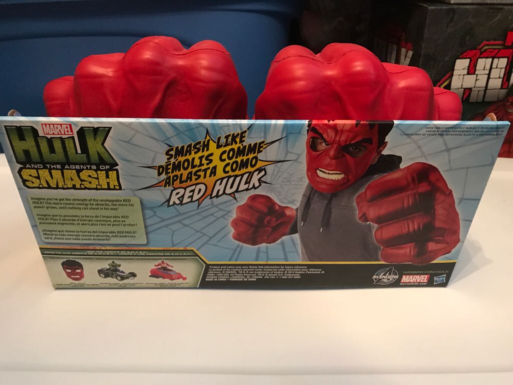 Hulk And The Agents Of SMASH - Red Hulk Smash Fists  action figure collectible [Barcode 630509254644] - Main Image 2