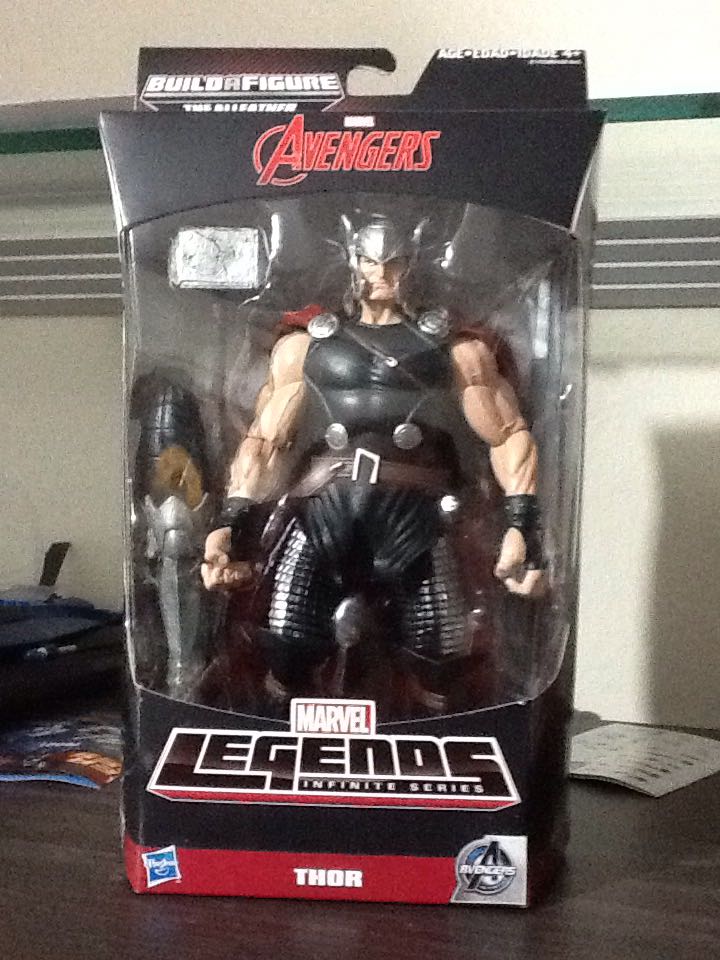 Thor (Allfather) - Hasbro (Marvel Legends (BAF - Allfather)) action figure collectible [Barcode 630509273966] - Main Image 2