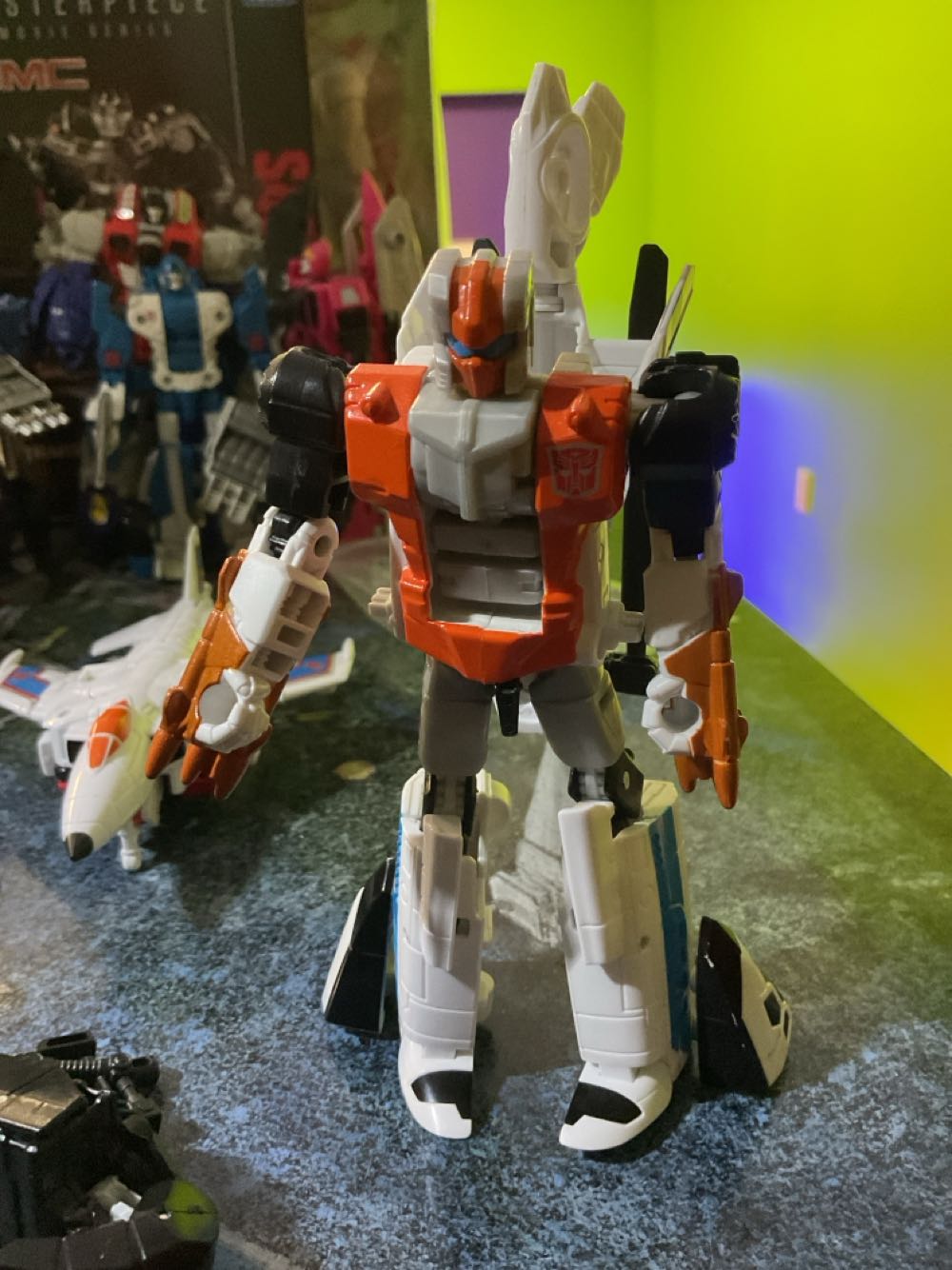 Transformers Combiner Wars Alpha Bravo - Hasbro (Transformers) action figure collectible [Barcode 630509274161] - Main Image 4