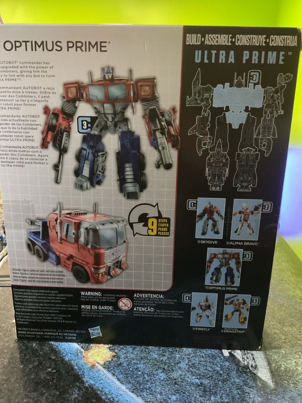 Transformers Combiner Wars Optimus Prime - Hasbro (Transformers Generations: Combiner Wars) action figure collectible [Barcode 630509274222] - Main Image 3