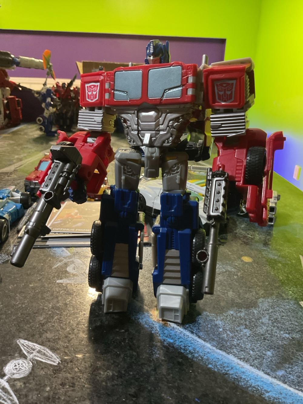 Transformers Combiner Wars Optimus Prime - Hasbro (Transformers Generations: Combiner Wars) action figure collectible [Barcode 630509274222] - Main Image 4