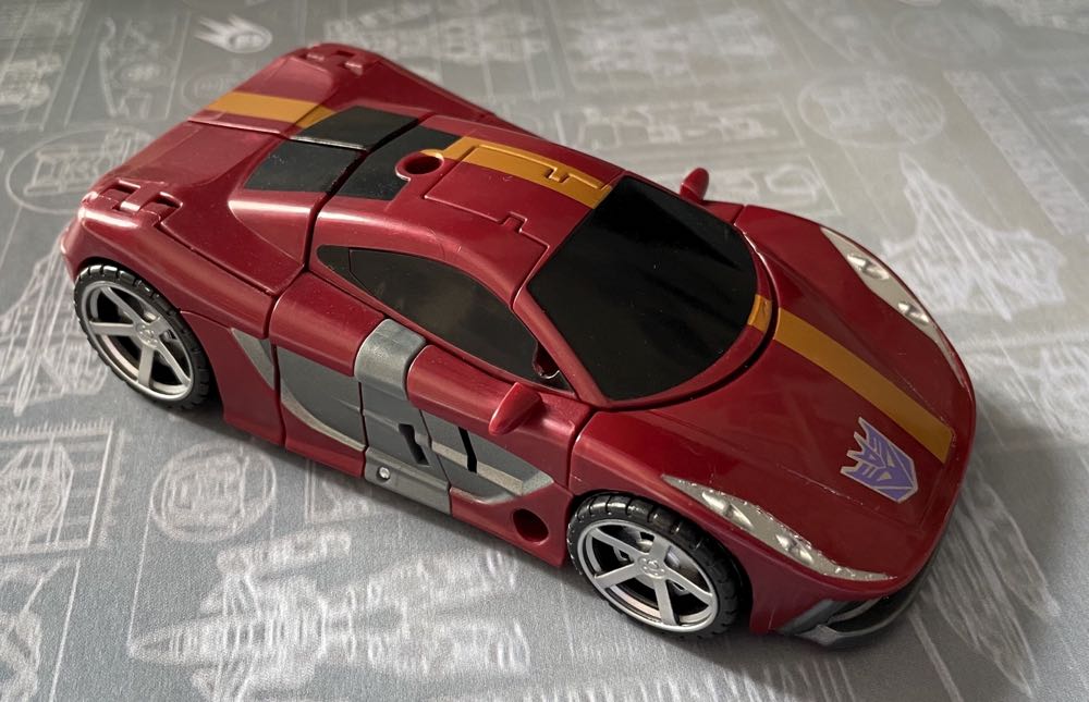 Stunticons Dead End - Hasbro (Transformers Combiner Wars) action figure collectible [Barcode 630509288847] - Main Image 2