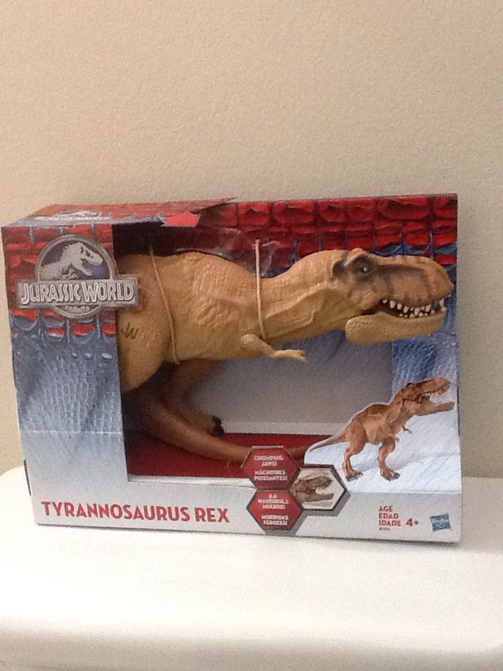 Tyrannosaurus Rex DIPINTO “chomping T-Rex” - Jurassic World Classic Line - Hasbro (Jurrasic World) action figure collectible [Barcode 630509290031] - Main Image 2