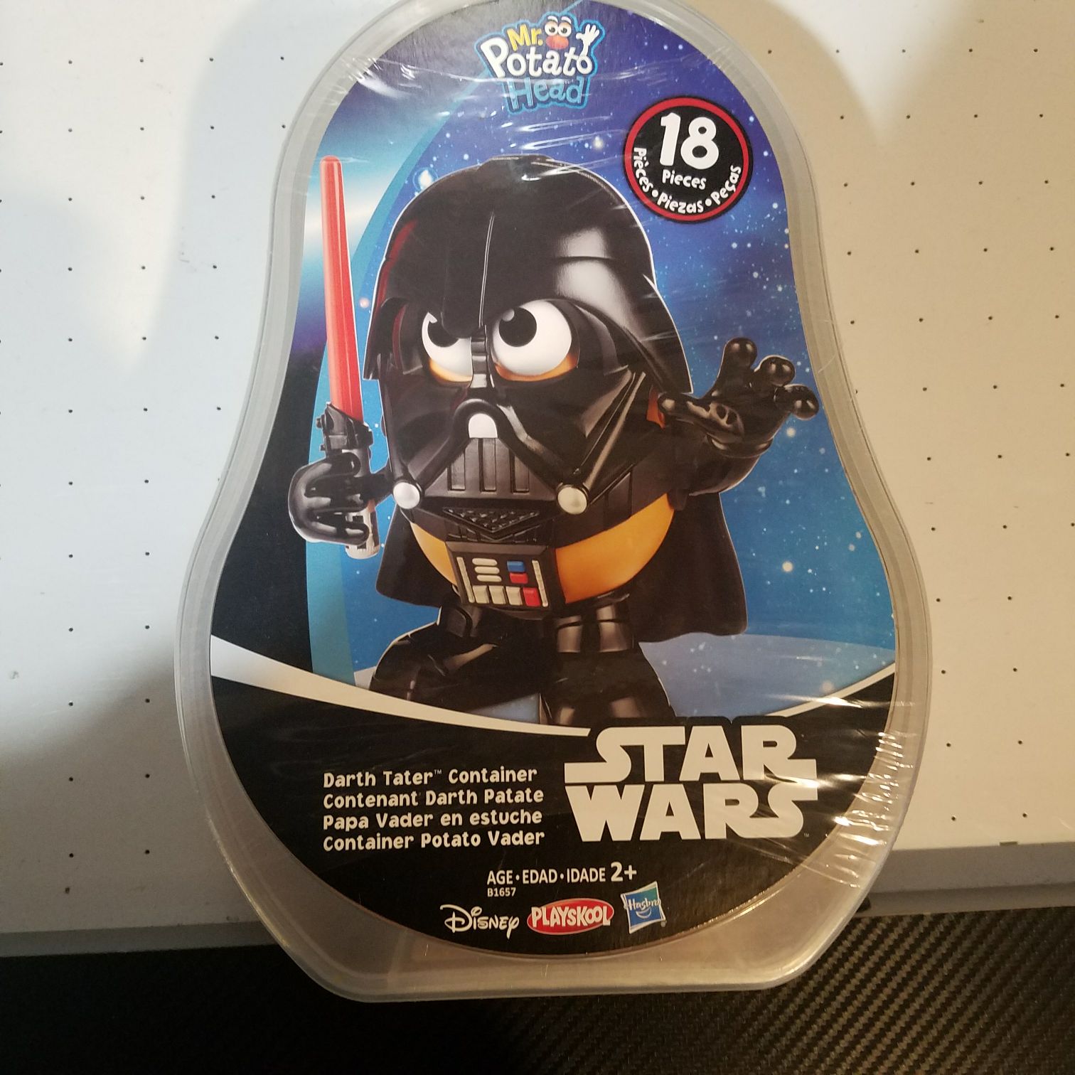 Star Wars Darth Tater Container - Playskool/Hasbro action figure collectible [Barcode 630509296842] - Main Image 1