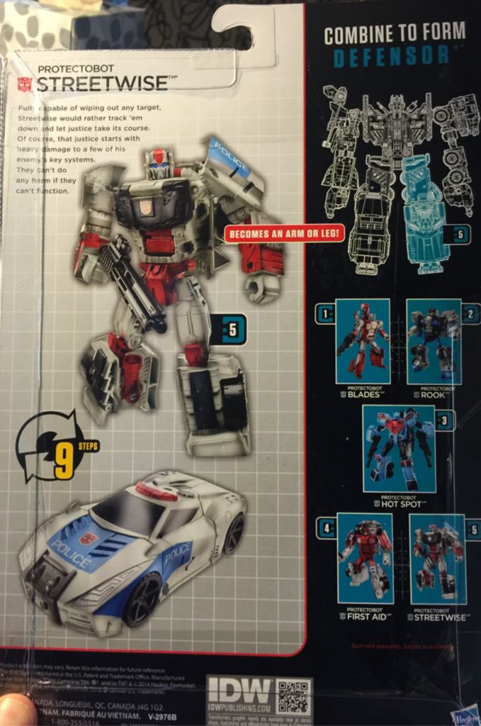 Protectobot Streetwise - Hasbro (Transformers: Combiner Wars) action figure collectible [Barcode 630509298426] - Main Image 2