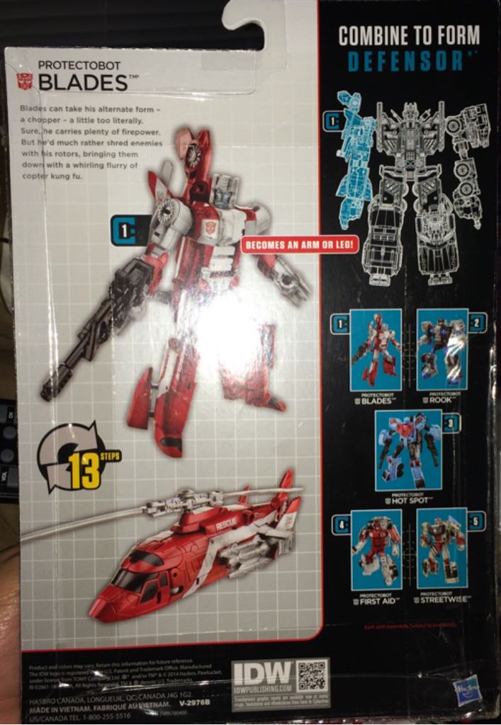 Transformers Combiner Wars Blades Protectobot - Hasbro (Combiner Wars) action figure collectible [Barcode 630509298433] - Main Image 2