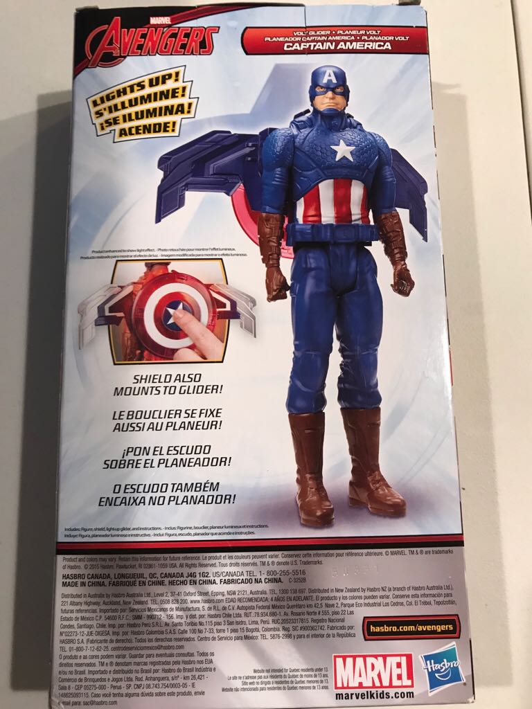 Captain America  action figure collectible [Barcode 630509301560] - Main Image 2