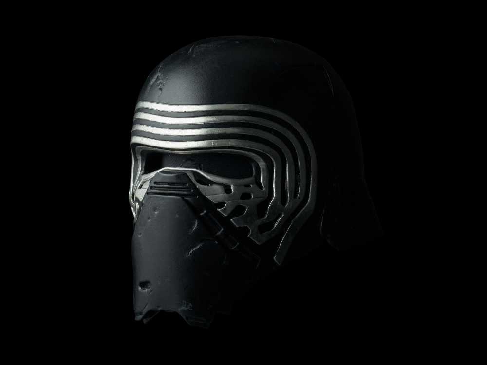 Kyle Ren Voice Changer Helmet (casco) - Hasbro (Black Series Replica) action figure collectible [Barcode 630509347209] - Main Image 3