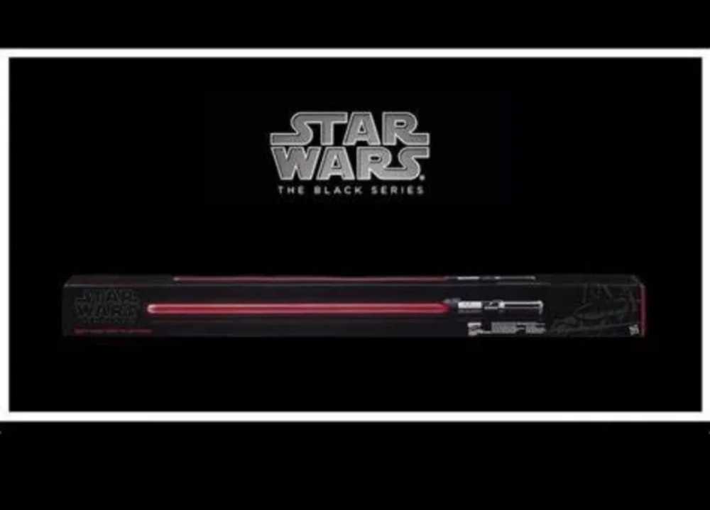 Darth Vader Force FX Lightsaber - Disney/Hasbro (Black Series Replica) action figure collectible [Barcode 630509348039] - Main Image 3