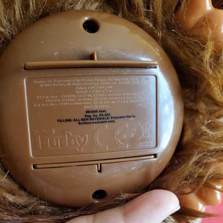 Furbacca - Hasbro (Furby) action figure collectible [Barcode 630509360376] - Main Image 4