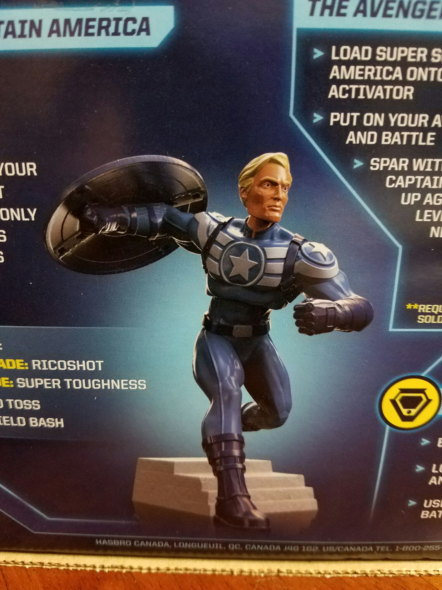 *Captain America Playmation - Disney Hasbro action figure collectible [Barcode 630509388080] - Main Image 2