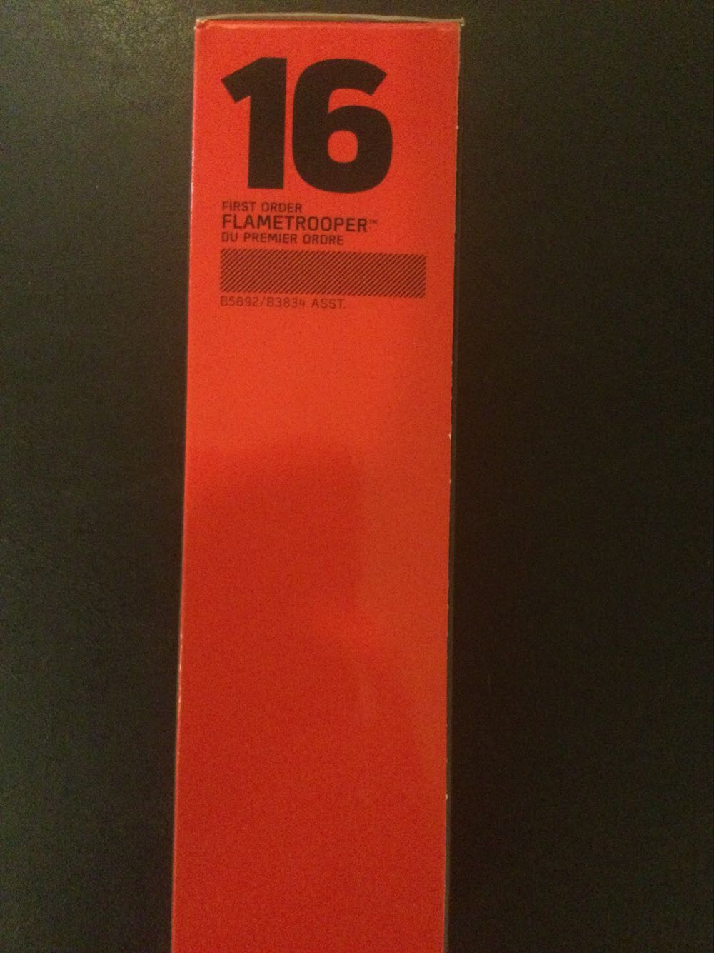 Star Wars (The Black Series): #16 First Order Flametrooper - Hasbro (Star Wars Episode VII The Force Awakens) action figure collectible [Barcode 630509394432] - Main Image 3