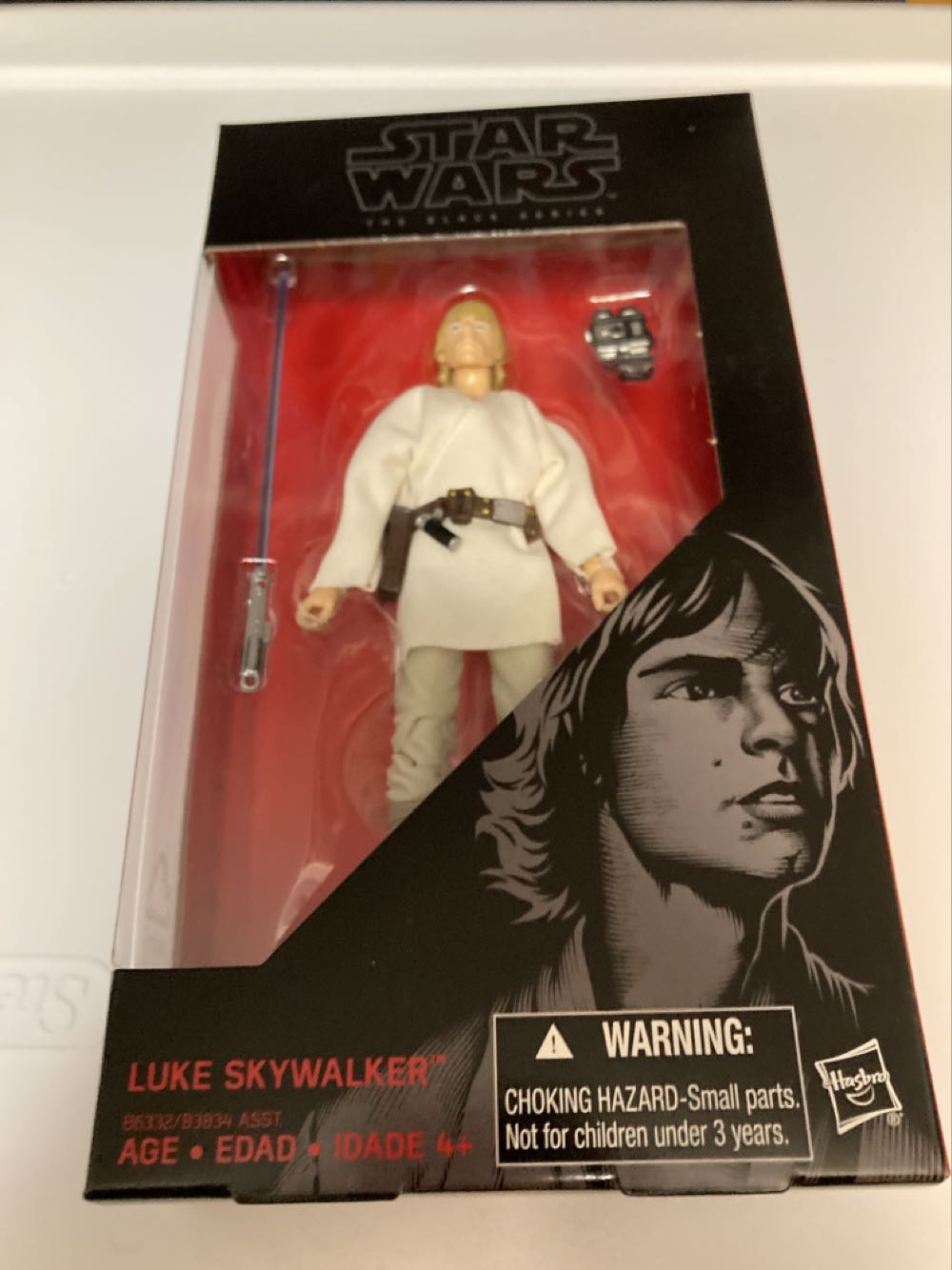 Luke Skywalker - Hasbro (Star Wars Black 6”) (Starwars Black 6 inch) action figure collectible [Barcode 630509394579] - Main Image 3