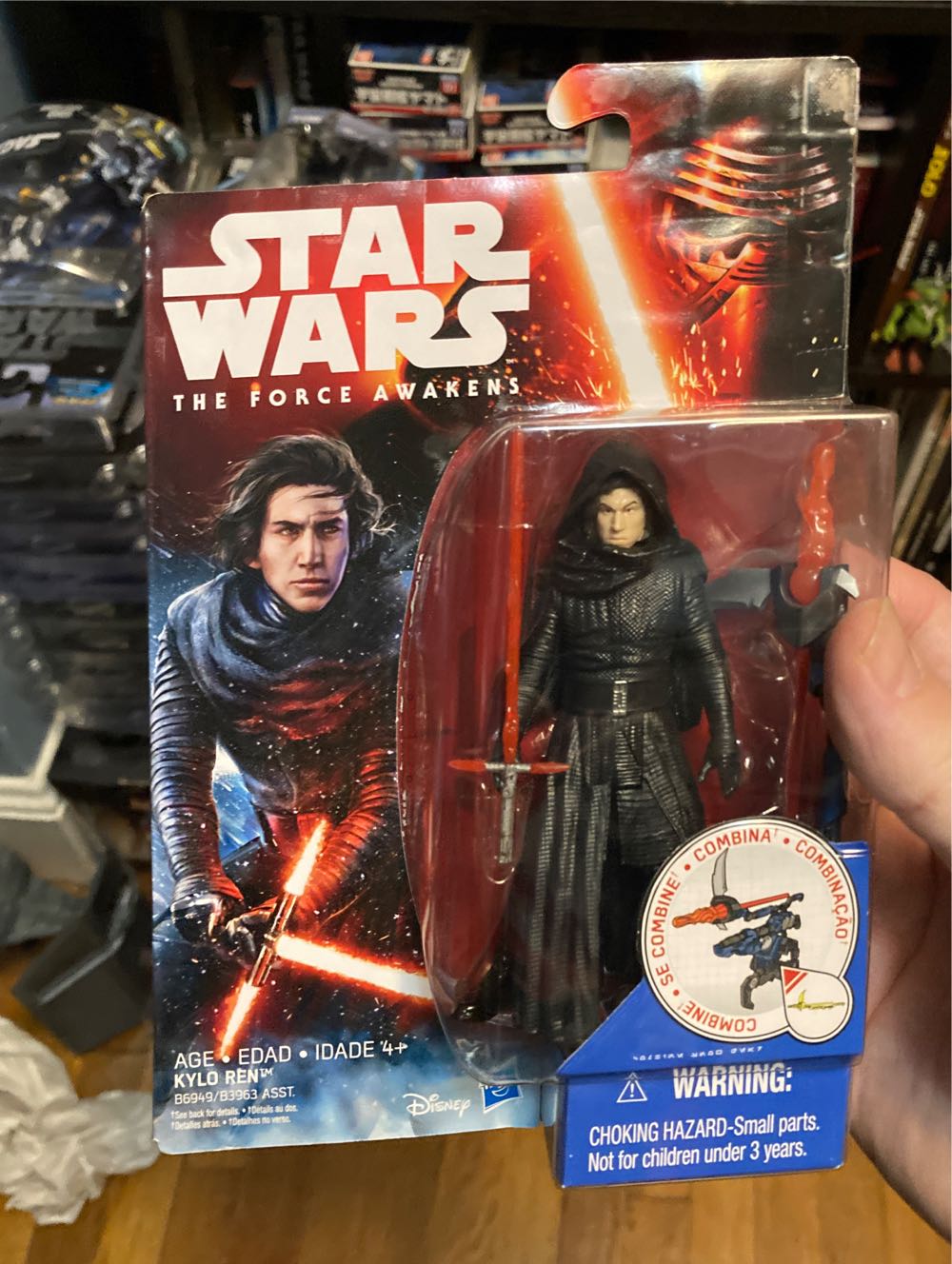 TFA Kylo Ren (No Helmet) - Hasbro (The Force Awakens) action figure collectible [Barcode 630509414093] - Main Image 3