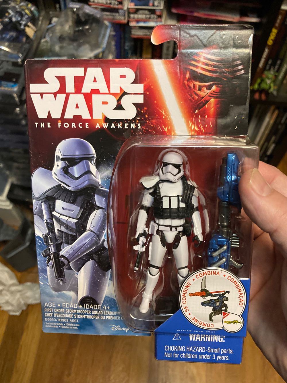 First Order Stormtrooper Squad Leader - Disney / Hasbro (The Force Awakens) action figure collectible [Barcode 630509414109] - Main Image 3