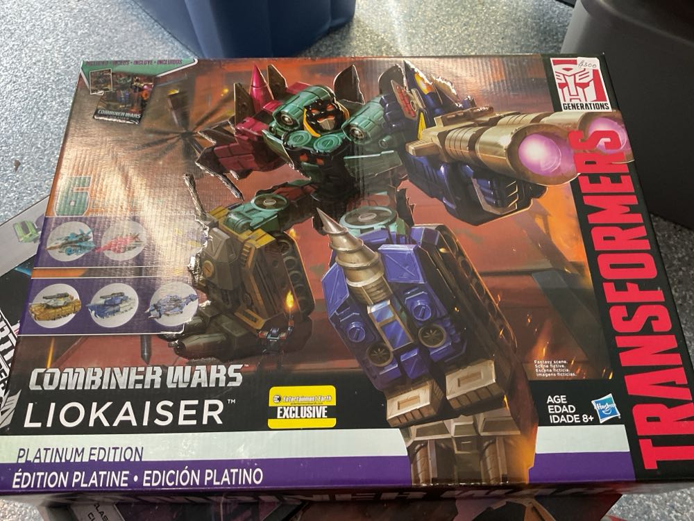 Transformers Combiner Wars Liokaiser - Hasbro (Combiner Wars) action figure collectible [Barcode 630509416578] - Main Image 3